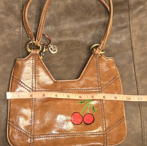 Meet your Posher, Rebecca - Picture 13 of 16